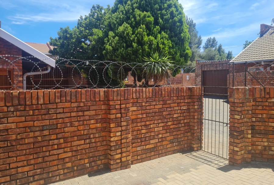 2 Bedroom Property for Sale in Navalsig Free State